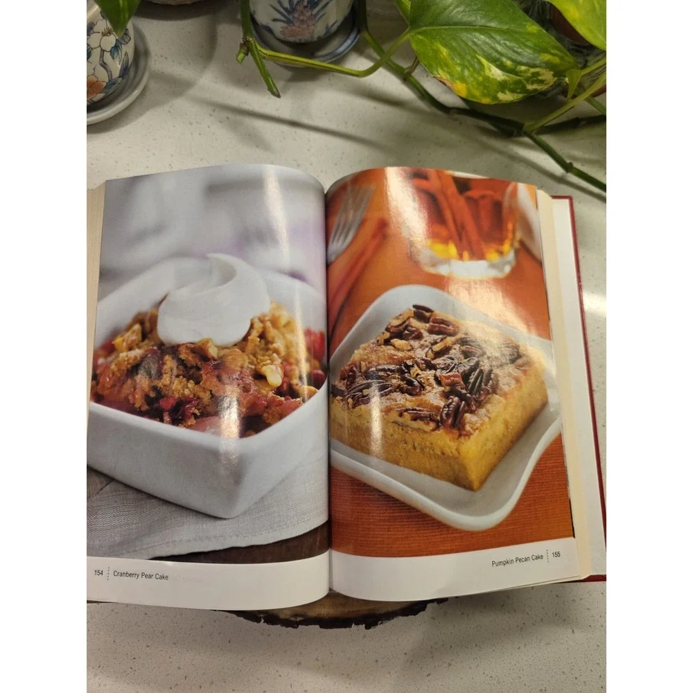 Cathy Mitchell Presents, Quick and Easy Dump Cakes! : Just Dump and Bake! (2013,
